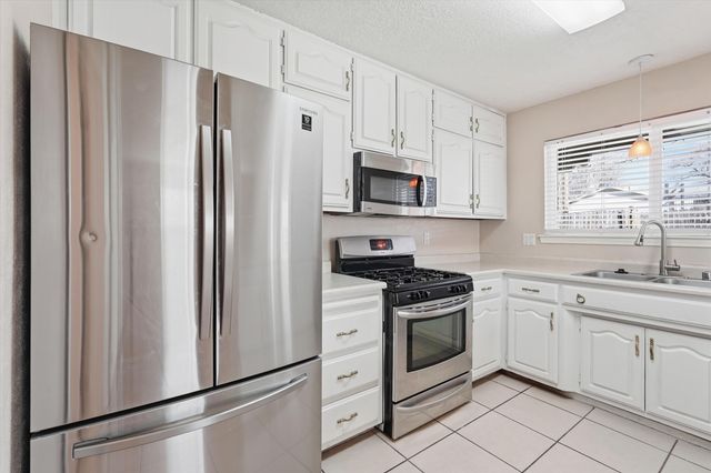 120 Linda View Court NE, Albuquerque, NM 87123