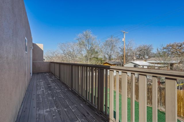 120 Linda View Court NE, Albuquerque, NM 87123