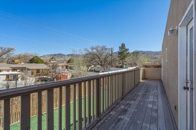 120 Linda View Court NE, Albuquerque, NM 87123