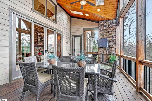 304 Lake Hills Lane, Travelers Rest, SC 29690