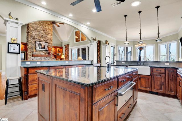 304 Lake Hills Lane, Travelers Rest, SC 29690