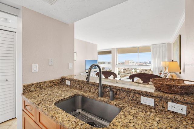 5966 MIDNIGHT PASS ROAD G118, Sarasota, FL 34242