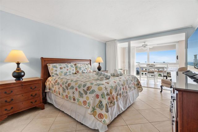 5966 MIDNIGHT PASS ROAD G118, Sarasota, FL 34242