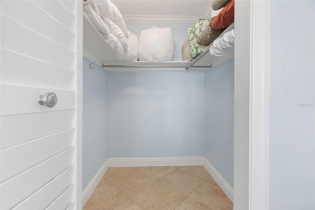 5966 MIDNIGHT PASS ROAD G118, Sarasota, FL 34242