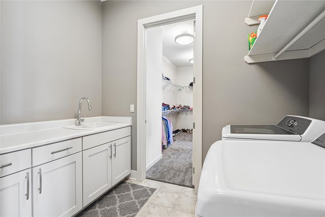 310 Abigail Lane, Waukee, IA 50263