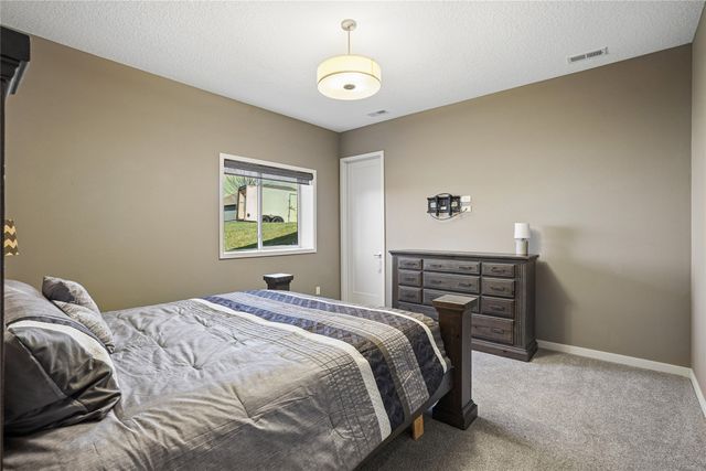 310 Abigail Lane, Waukee, IA 50263