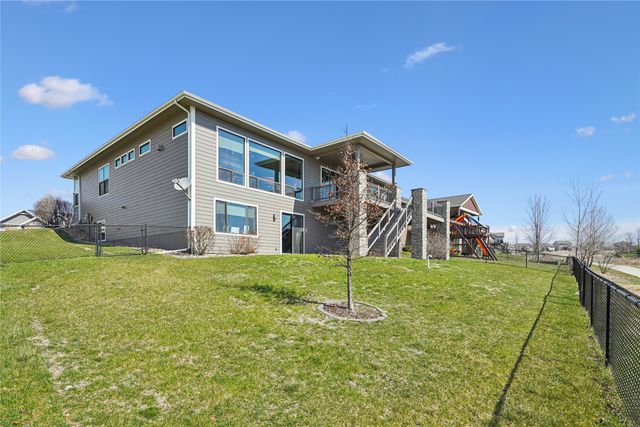 310 Abigail Lane, Waukee, IA 50263