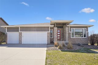 310 Abigail Lane, Waukee, IA 50263