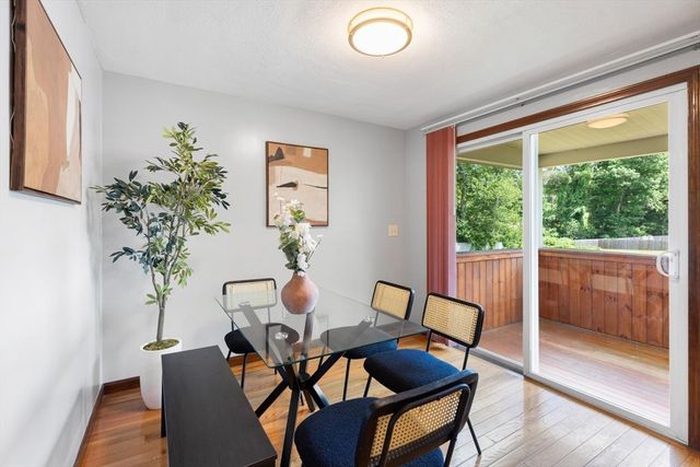 22 Susan Ave, Burlington, MA 01803