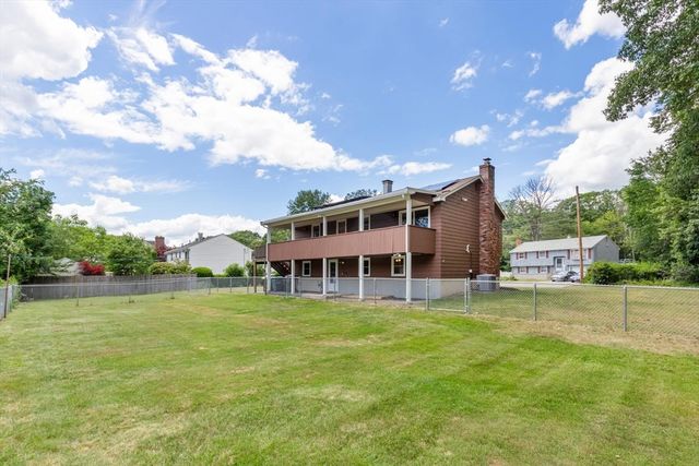 22 Susan Ave, Burlington, MA 01803