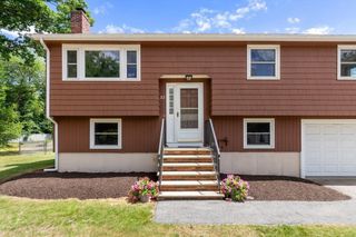 22 Susan Ave, Burlington, MA 01803