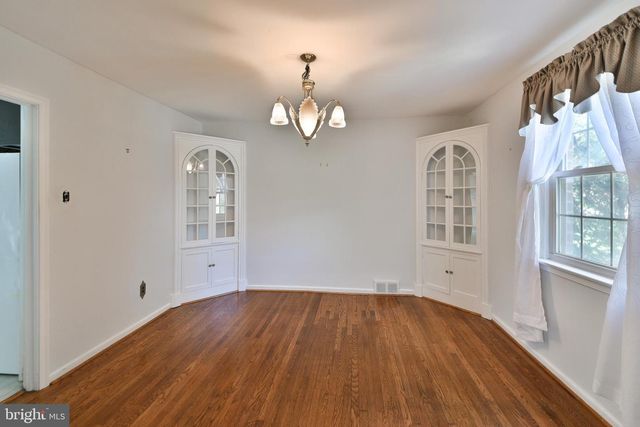 420 FOREST HILLS AVE, Philadelphia, PA 19116