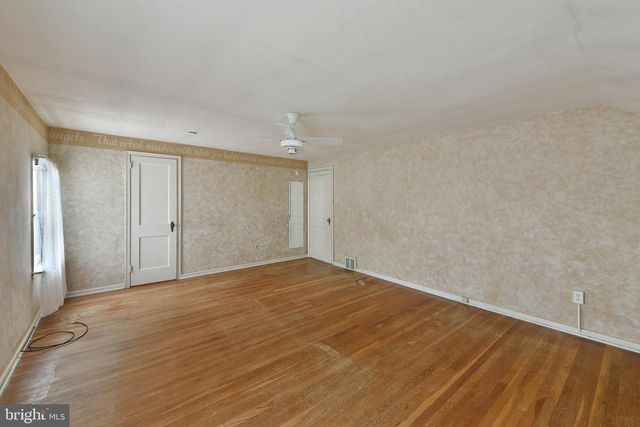 420 FOREST HILLS AVE, Philadelphia, PA 19116