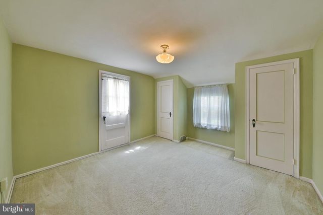 420 FOREST HILLS AVE, Philadelphia, PA 19116