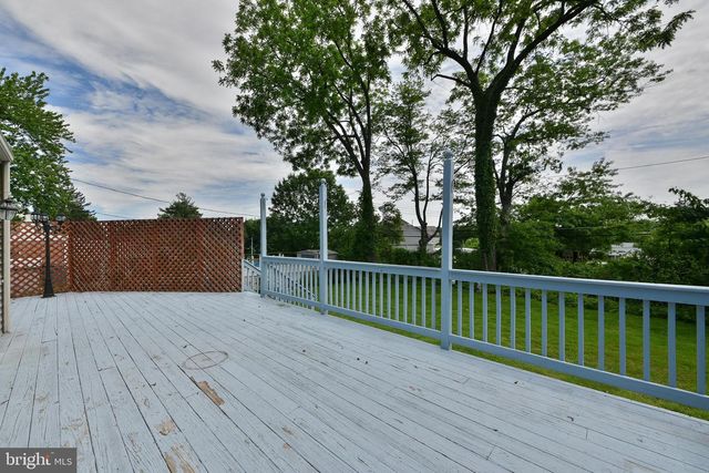 420 FOREST HILLS AVE, Philadelphia, PA 19116