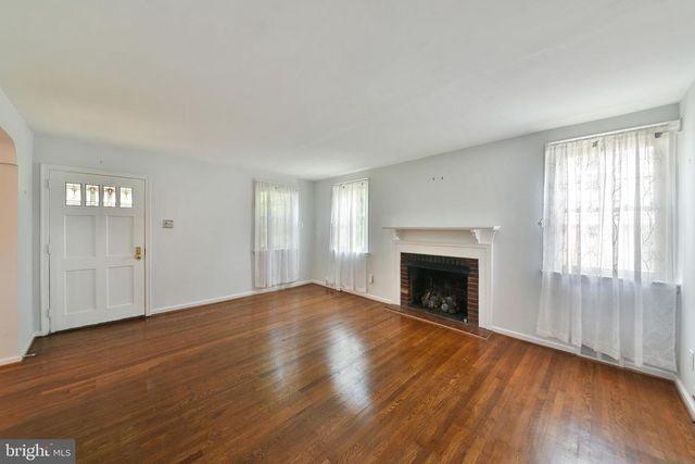 420 FOREST HILLS AVE, Philadelphia, PA 19116