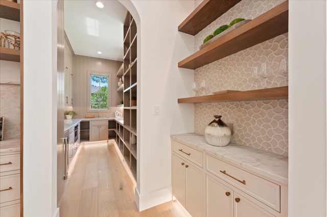 7159 Wildgrove Avenue, Dallas, TX 75214