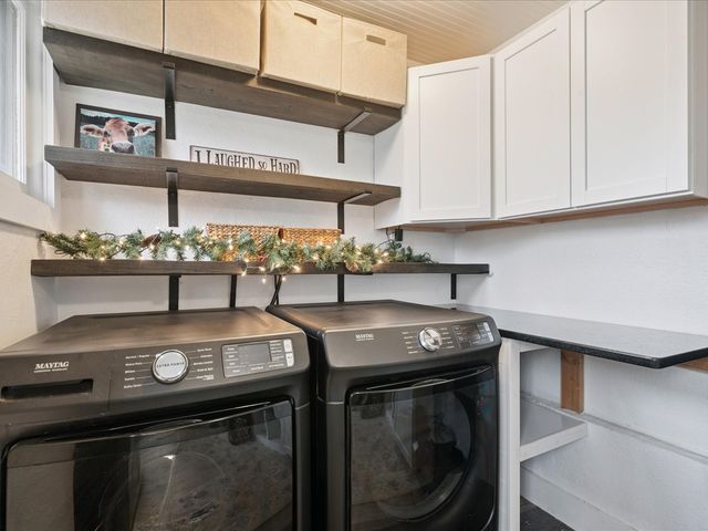 123 2nd Ave SW, Mt Vernon, IA 52314