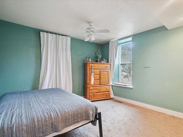 123 2nd Ave SW, Mt Vernon, IA 52314