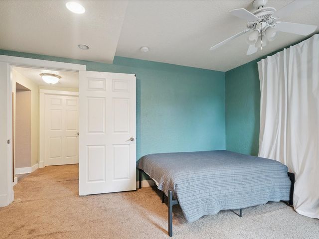 123 2nd Ave SW, Mt Vernon, IA 52314