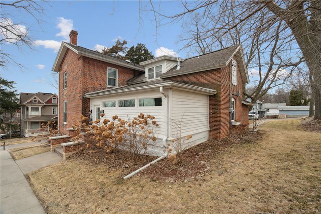 123 2nd Ave SW, Mt Vernon, IA 52314