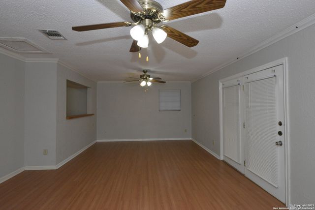 10918 LANDS RUN ST, San Antonio, TX 78230