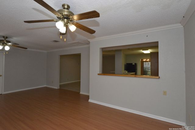 10918 LANDS RUN ST, San Antonio, TX 78230