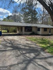 355 Whitfield Drive, Dallas, GA 30132