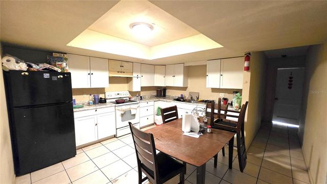 208 58TH AVENUE E, Bradenton, FL 34203