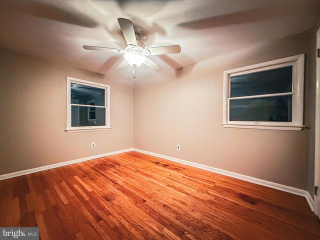 16 CHARTER OAK LANE, Marlton, NJ 08053