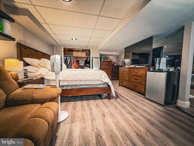 16 CHARTER OAK LANE, Marlton, NJ 08053