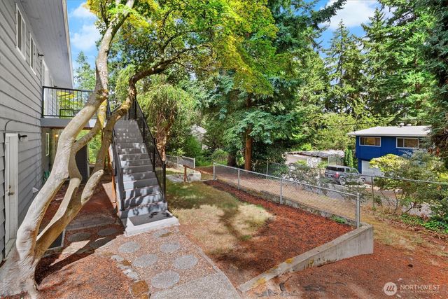 18416 16th Avenue NE, Shoreline, WA 98155