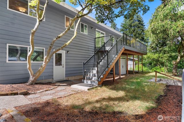 18416 16th Avenue NE, Shoreline, WA 98155