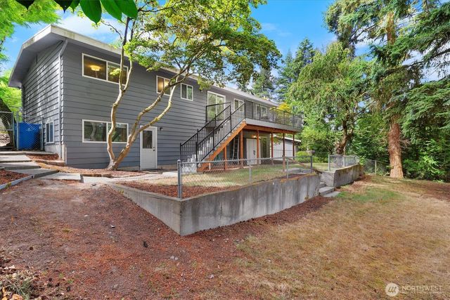 18416 16th Avenue NE, Shoreline, WA 98155