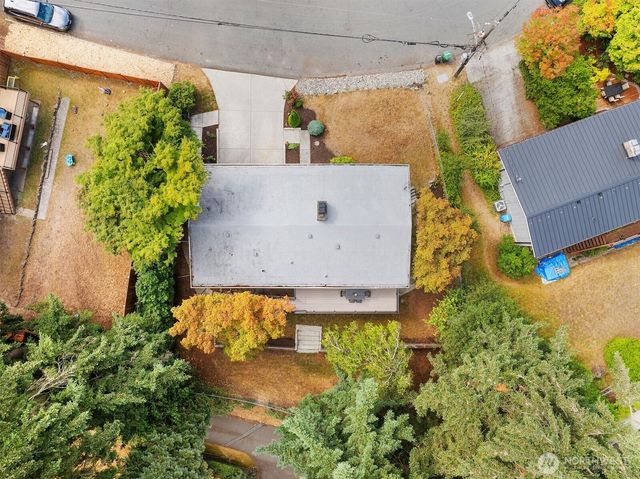 18416 16th Avenue NE, Shoreline, WA 98155