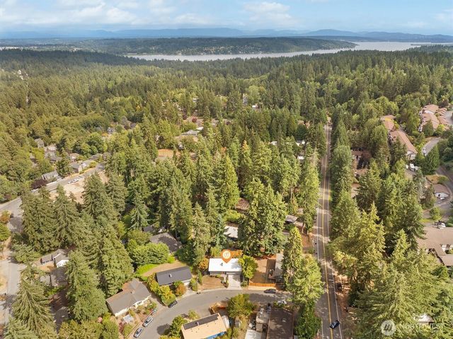 18416 16th Avenue NE, Shoreline, WA 98155