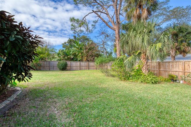 37 REYNOLDS AVENUE, Ormond Beach, FL 32174