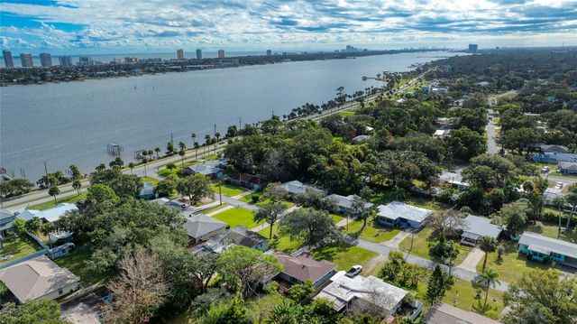 37 REYNOLDS AVENUE, Ormond Beach, FL 32174