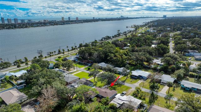 37 REYNOLDS AVENUE, Ormond Beach, FL 32174