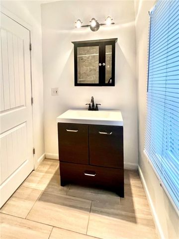 58 Knight Street 2, Providence, RI 02909