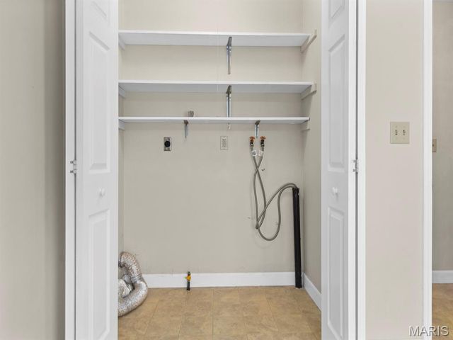 16 Melwood Drive, Belleville, IL 62223