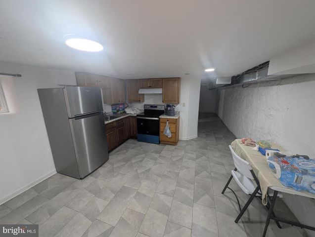 6039 WASHINGTON AVE, Philadelphia, PA 19143