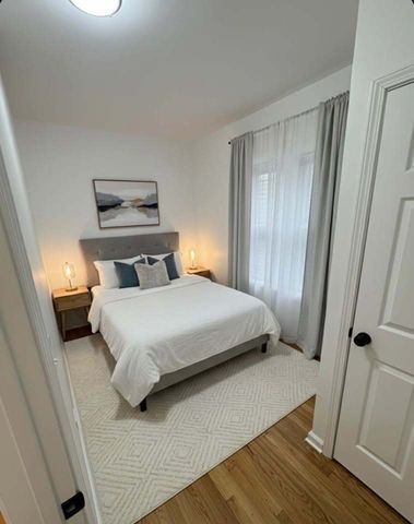 6838 S King Drive 1, Chicago, IL 60637