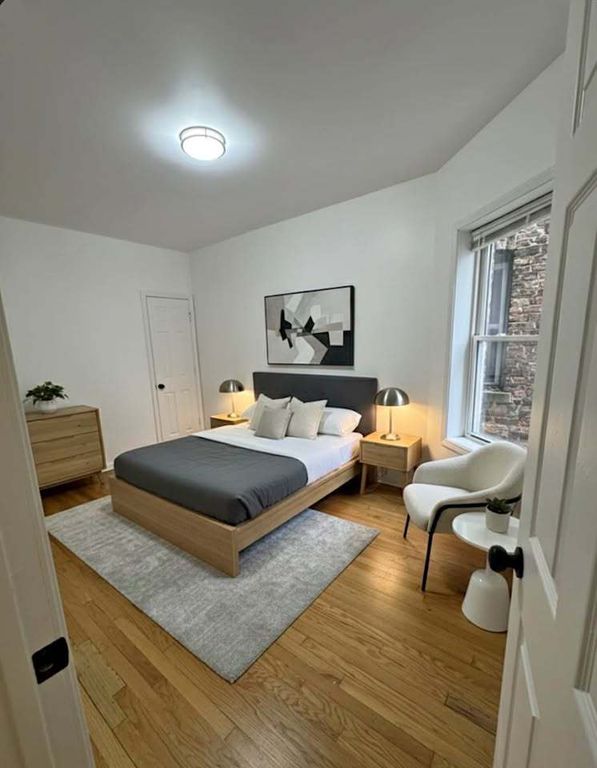 6838 S King Drive 1, Chicago, IL 60637