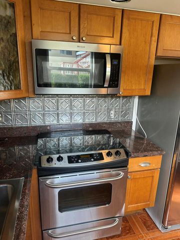 193 Chatham J, West Palm Beach, FL 33417