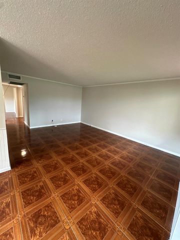 193 Chatham J, West Palm Beach, FL 33417