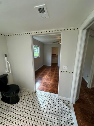 193 Chatham J, West Palm Beach, FL 33417