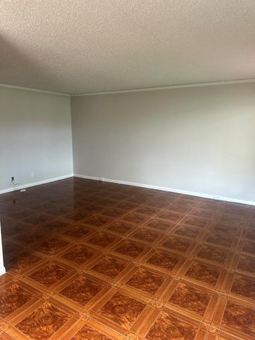 193 Chatham J, West Palm Beach, FL 33417