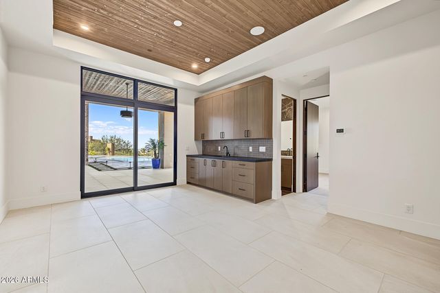 10974 E OLD TRAILS Road, Scottsdale, AZ 85262