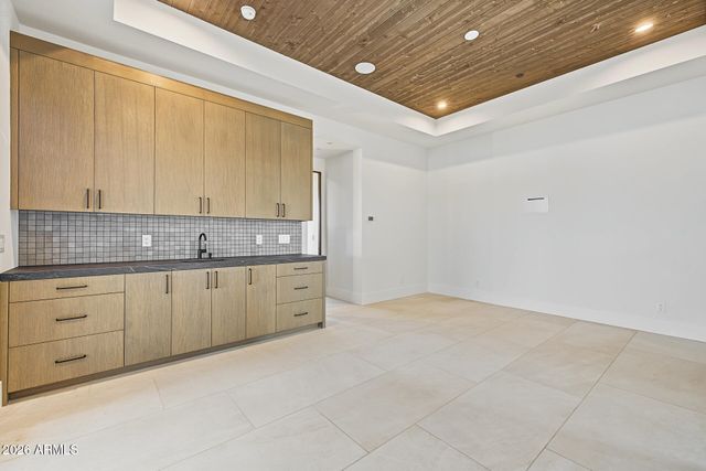 10974 E OLD TRAILS Road, Scottsdale, AZ 85262